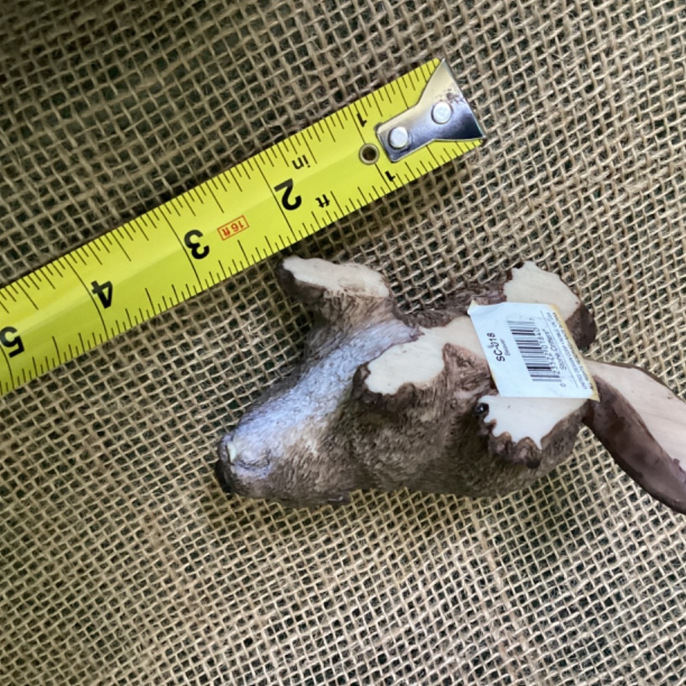 Beaver Figurine Resin - Super Cute - Picture 9 of 10
